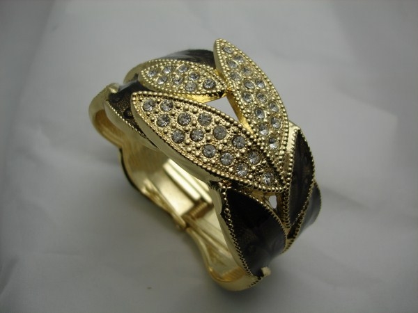 Bengal Fashion Bracelet in Black